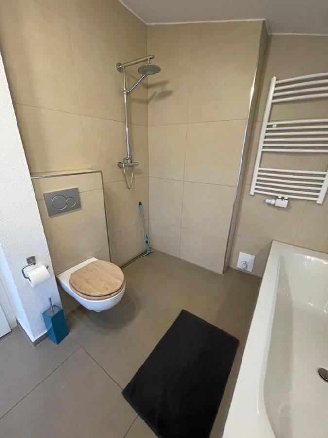 #6 Familienzimmer Mit Gemeinschaftsbad Memmingen Kültér fotó