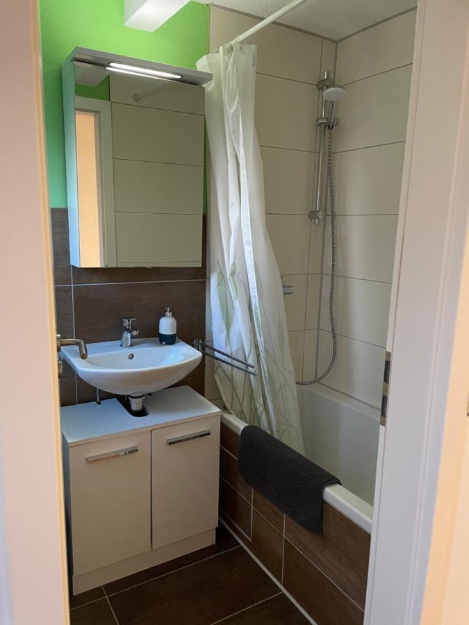#6 Familienzimmer Mit Gemeinschaftsbad Memmingen Kültér fotó